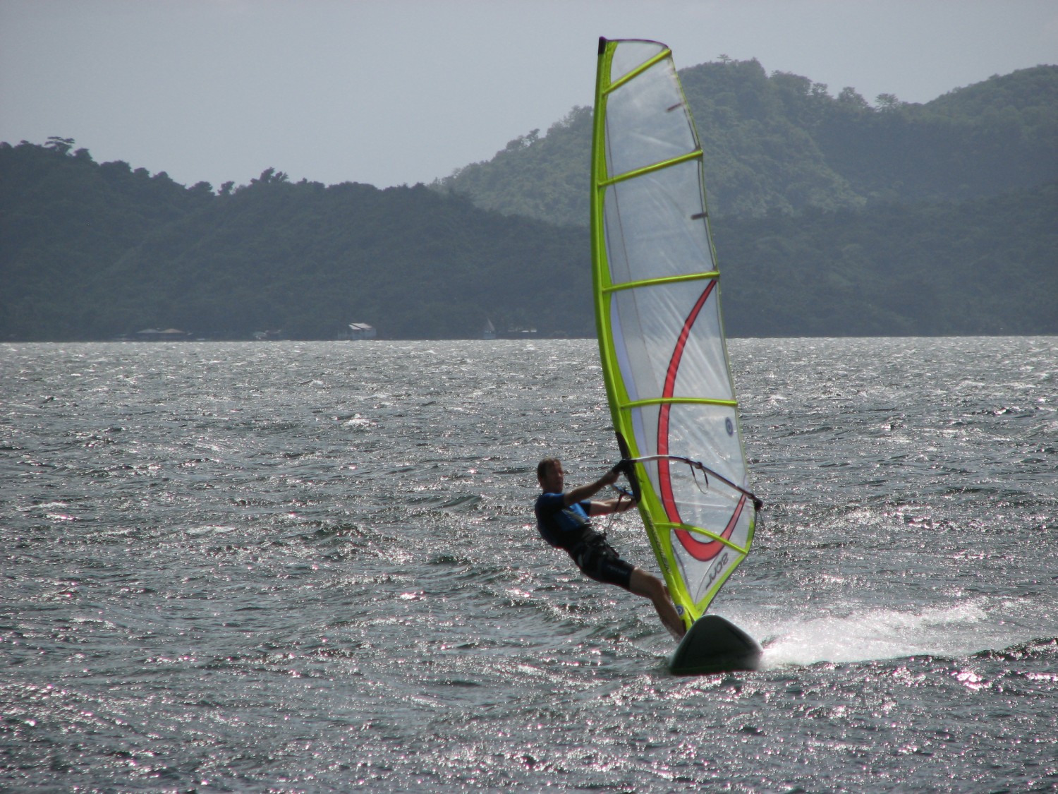 02.12.2011 - Taal Lake Yacht Club, Philippines