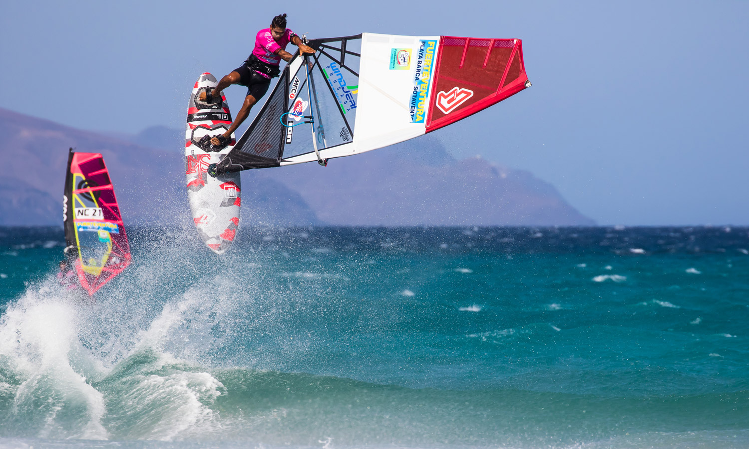 PWA Windsurf World Cup Fuerteventura 2018 - Freestyle Action am Sotavento Beach