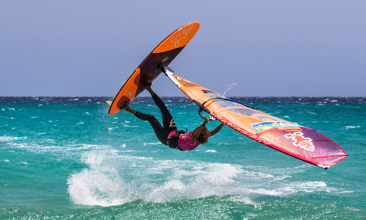 PWA Windsurf World Cup Fuerteventura 2018 - Freestyle Action am Sotavento Beach