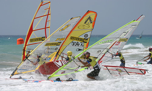 Spannende  Starts am Strand