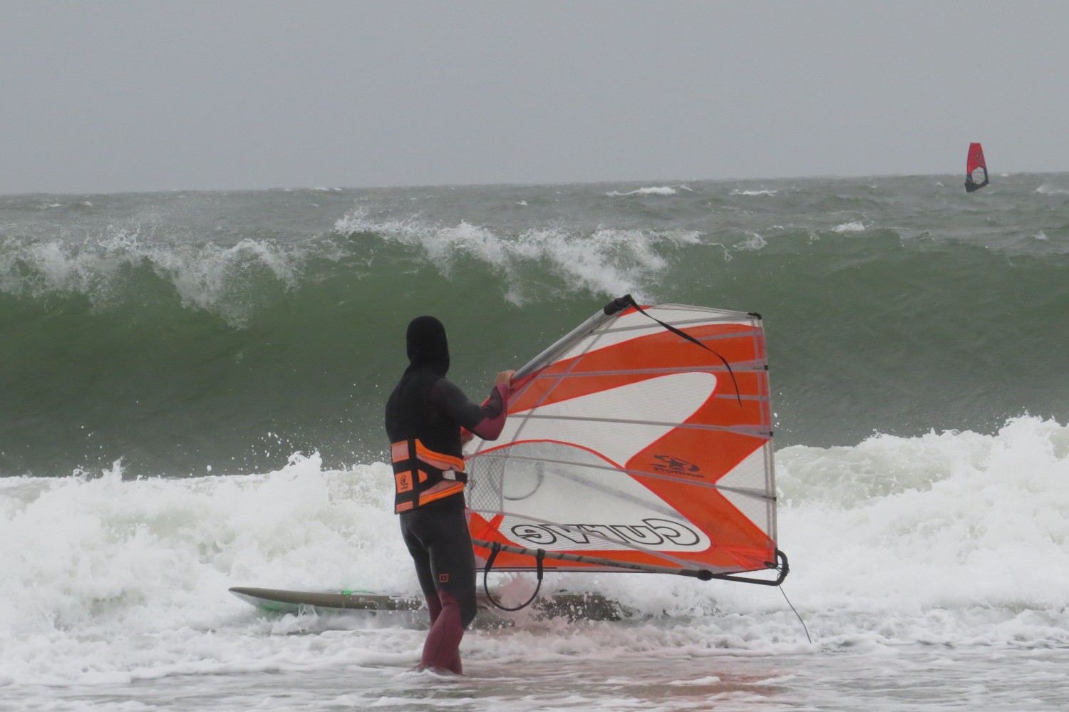 19.09.2018 - Shorebreak