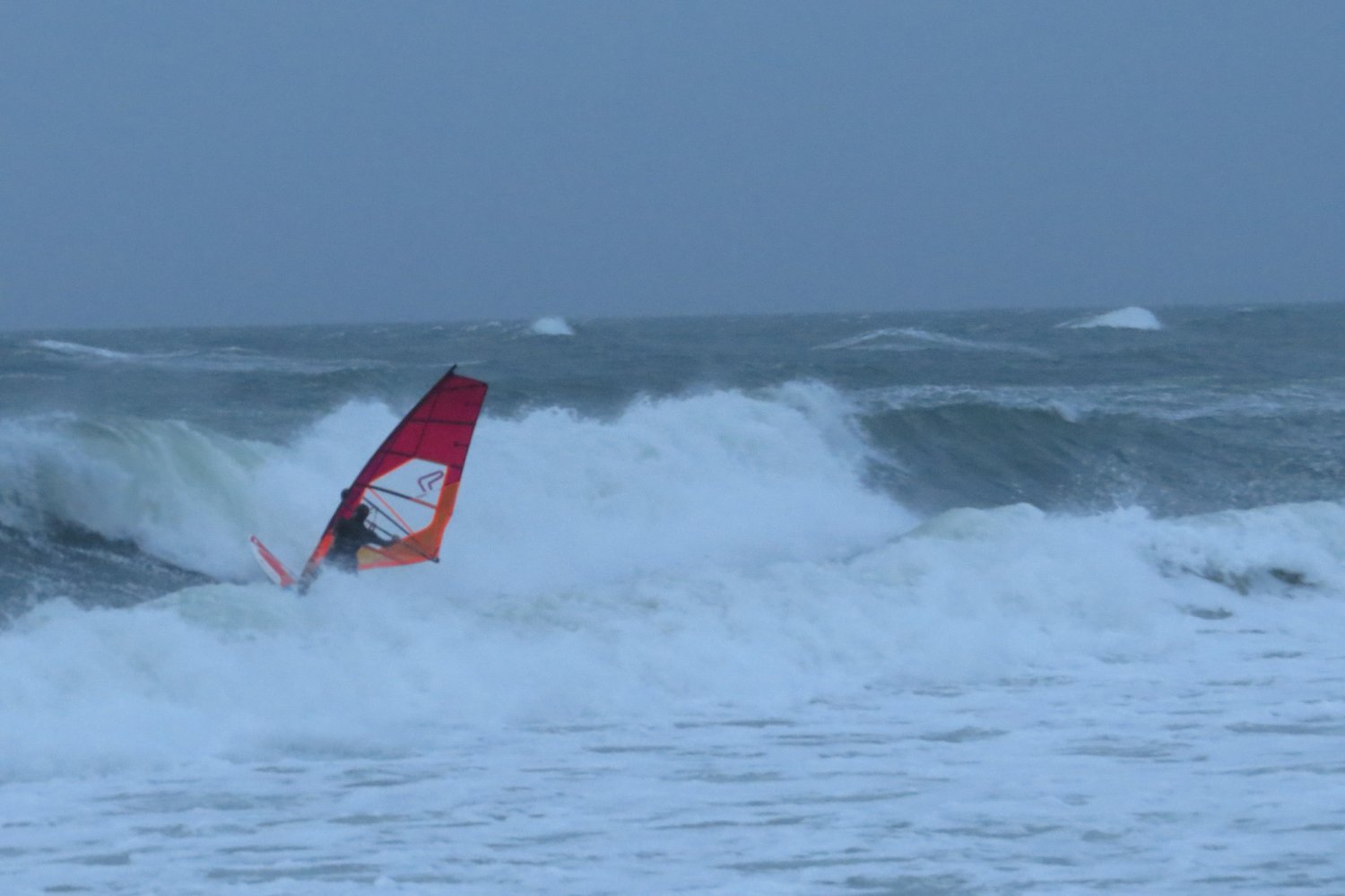 19.09.2018 - Shorebreak