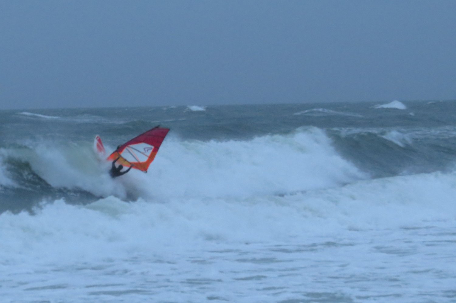 19.09.2018 - Shorebreak