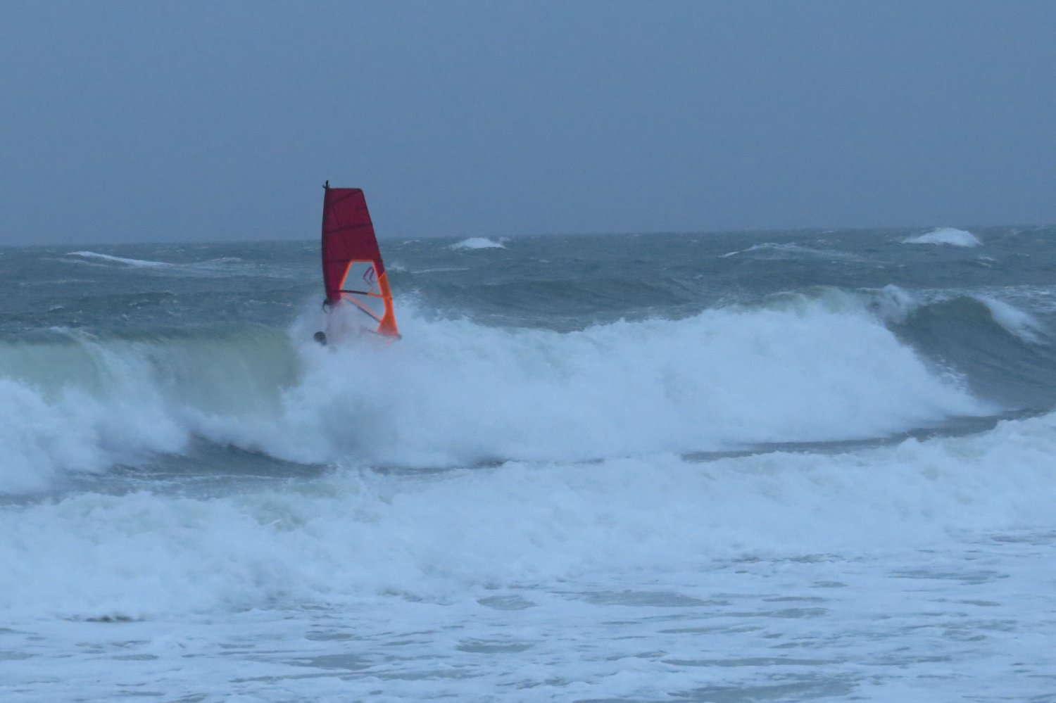 19.09.2018 - Shorebreak