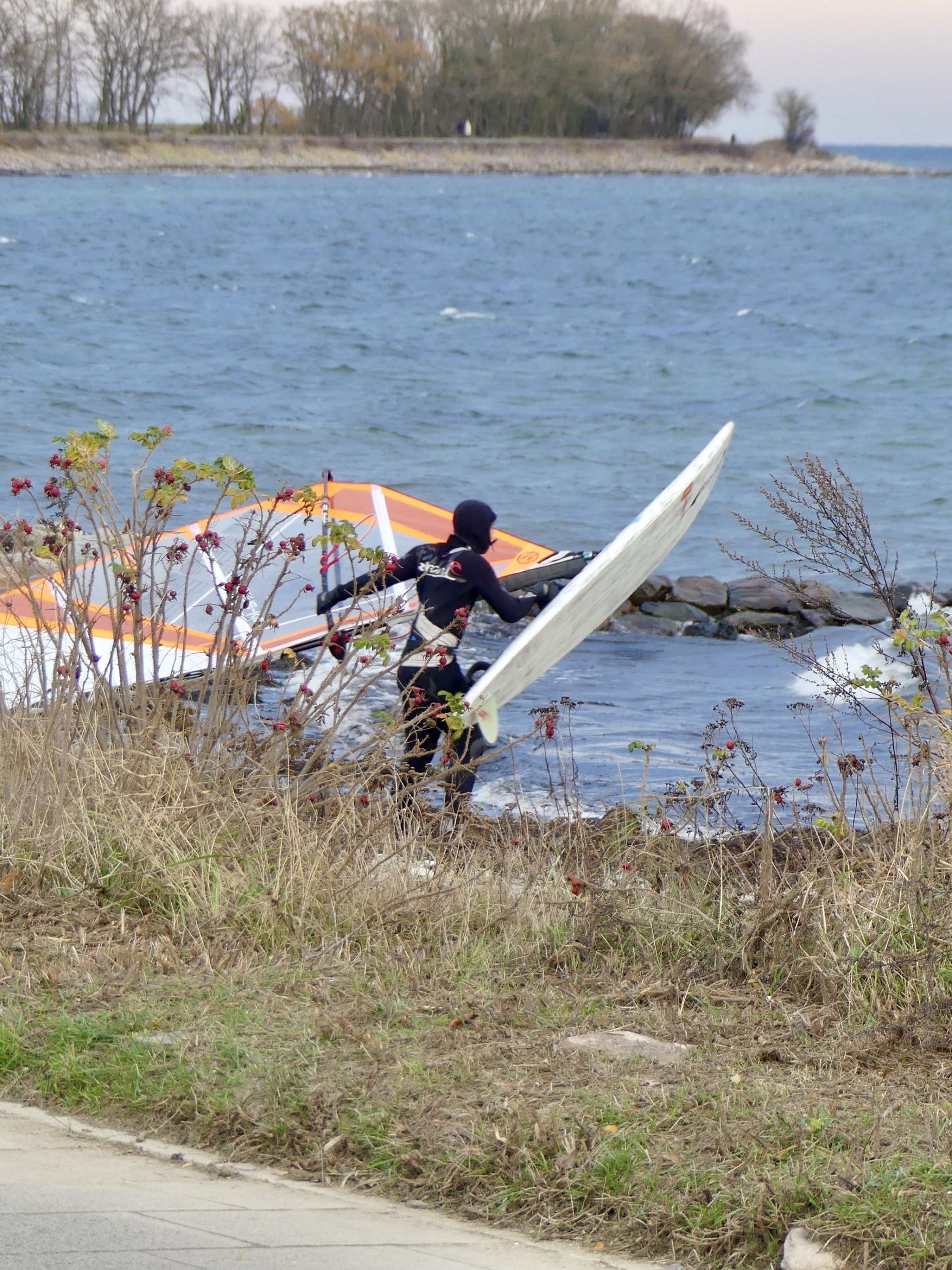 23.11.2025 - Strande Surfkiosk