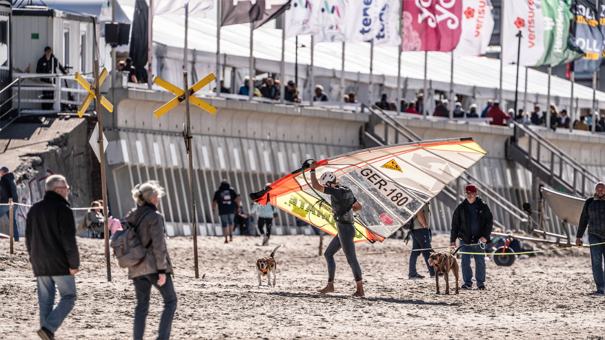 Foil Slalom ist die dritte Disziplin beim PWA Super Grand Slam auf Sylt