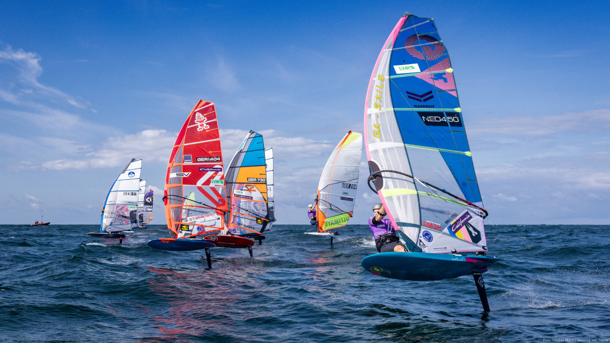 Windsurf foil racing off the coast of Sylt