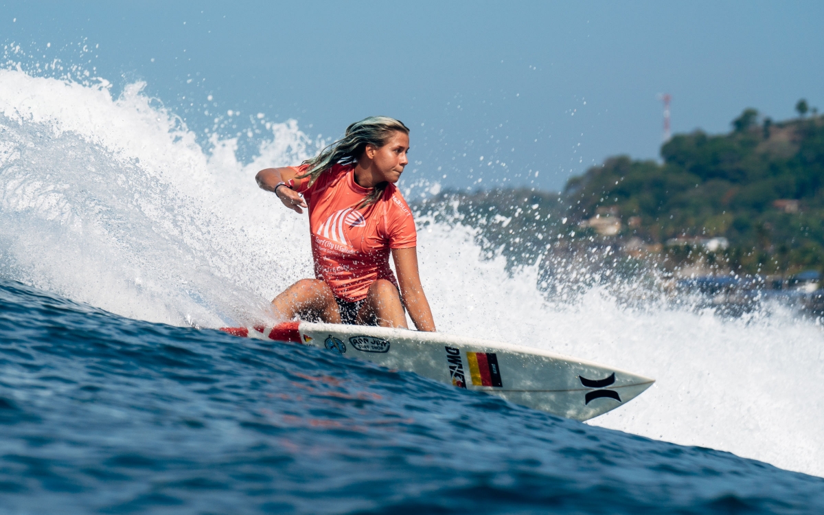 Rachel Presti ISA Surfing