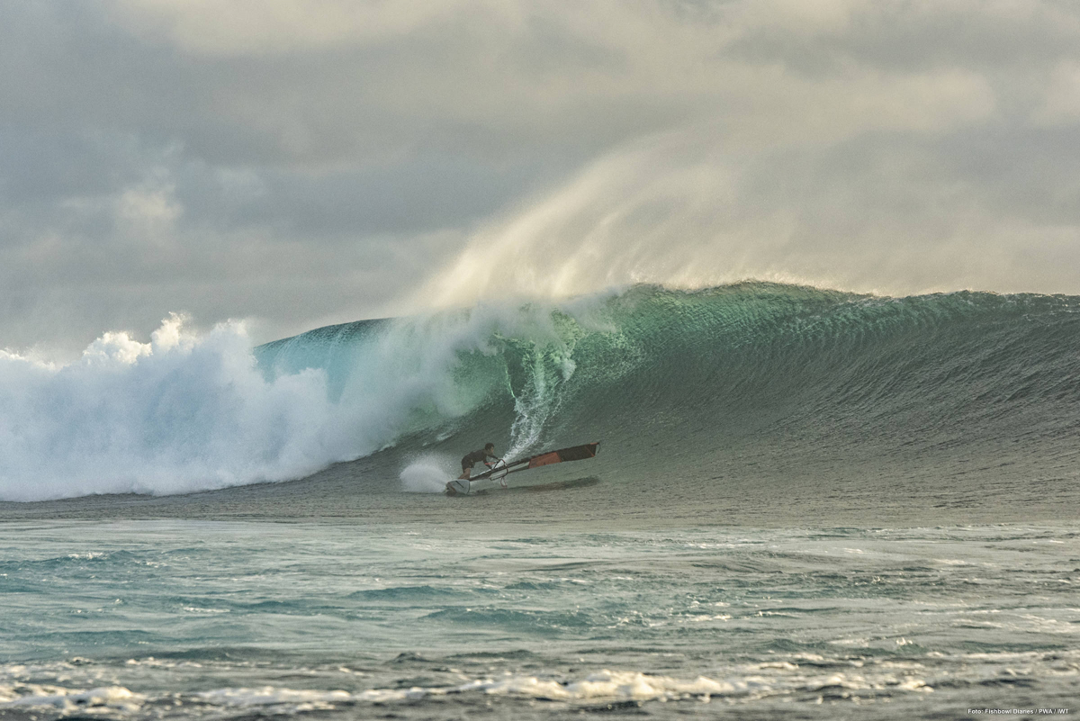 IWT / PWA Wave World Cup Fidschi - Takara Ishii