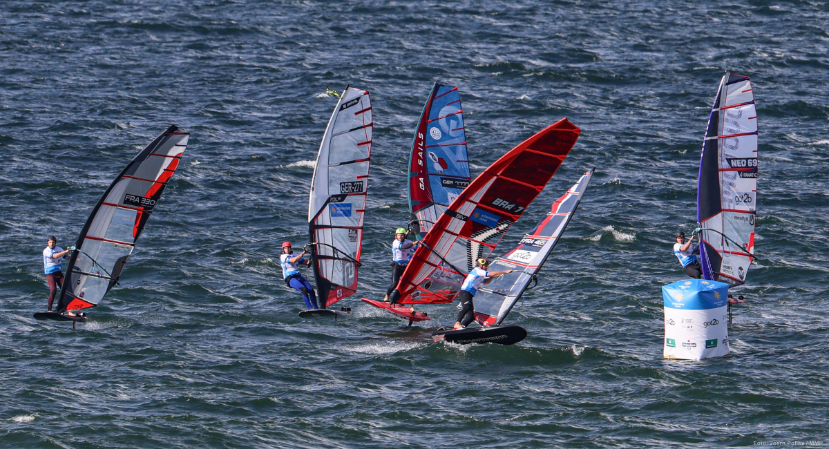 Bei 7-10 Knoten Wind waren Foils angesagt.