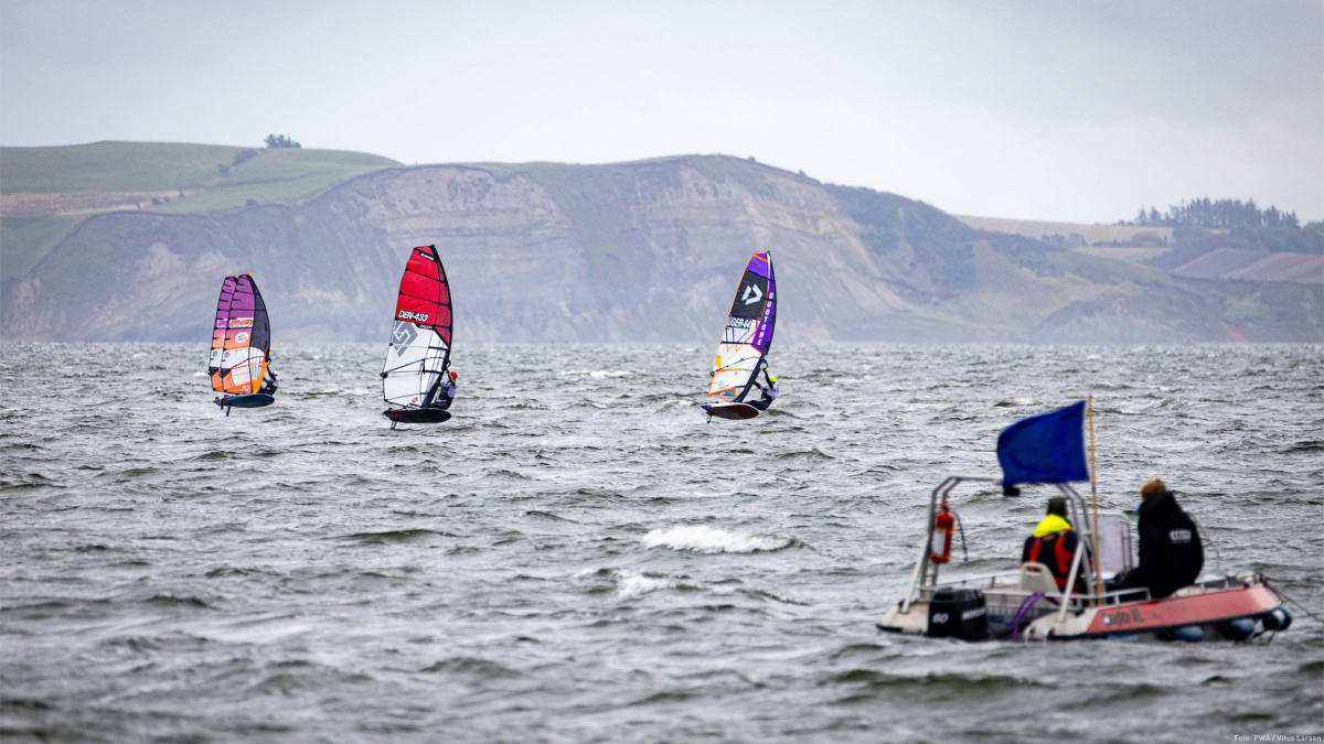 Foil slalom on the fjord