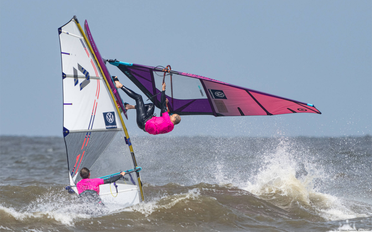 Waveriding in St. Peter-Ording