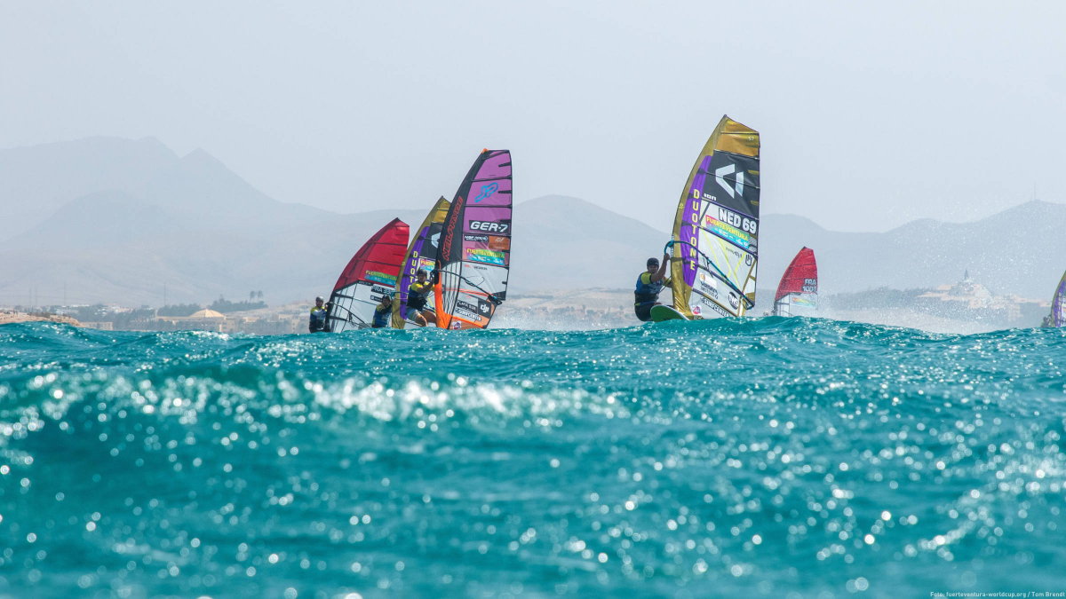 The men's world championship title will be decided tomorrow
