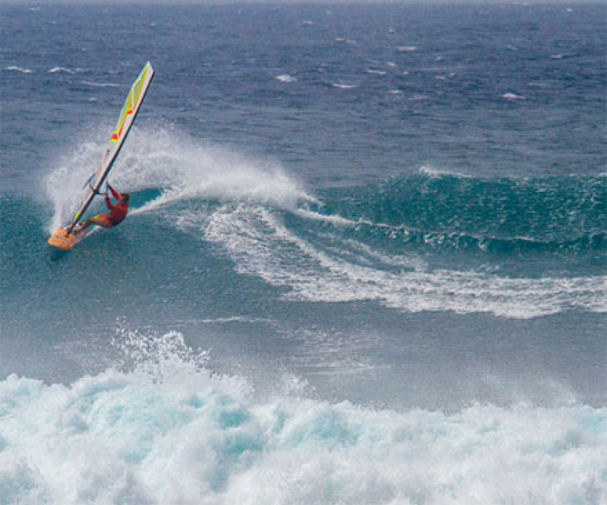 Video: Maui - Hookipa on Fire