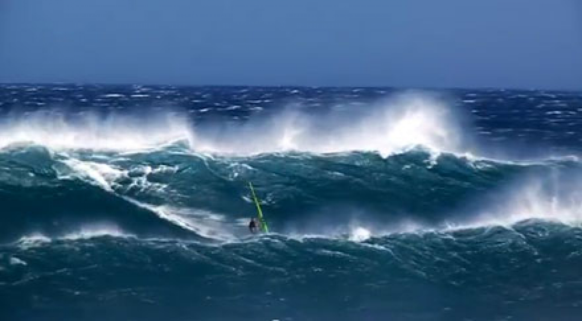 Maui Action - Video