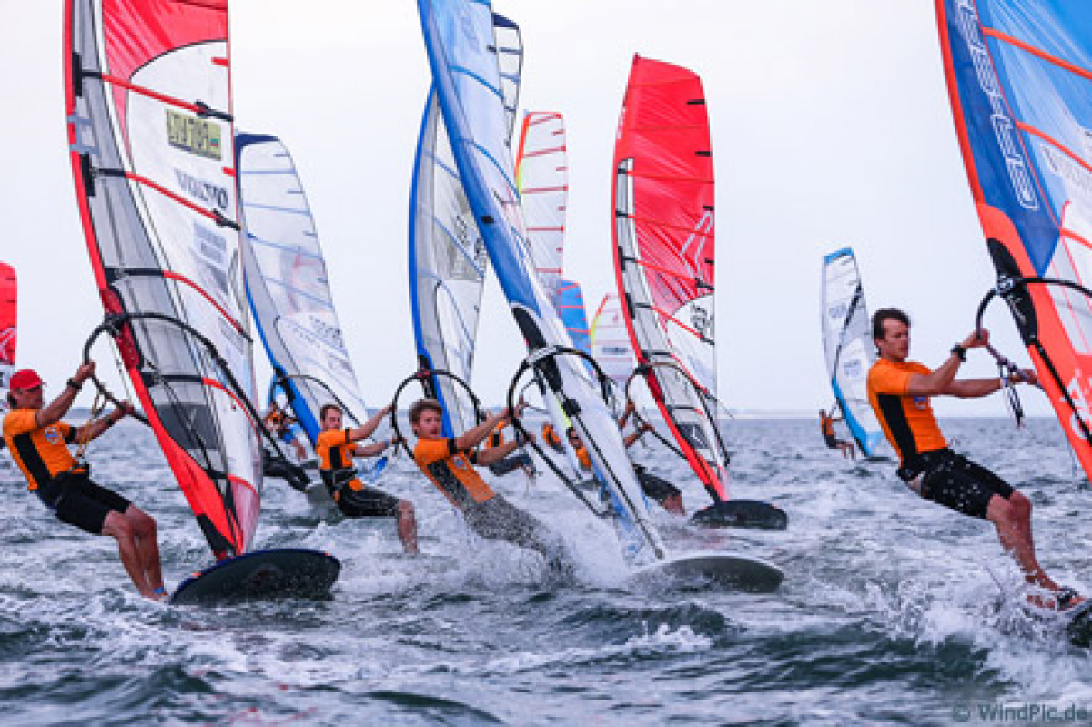 Volvo Surf Cup #4 - Vincent Langer führt