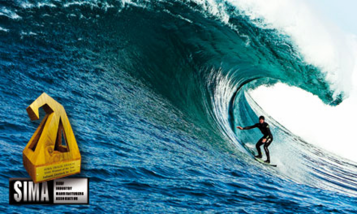XCEL gewinnt Titel - Wetsuit of the Year