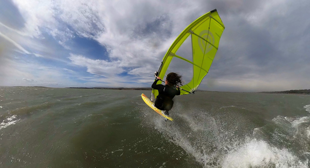 Windsurfen und Wingfoilen in Frankreich und Spanien