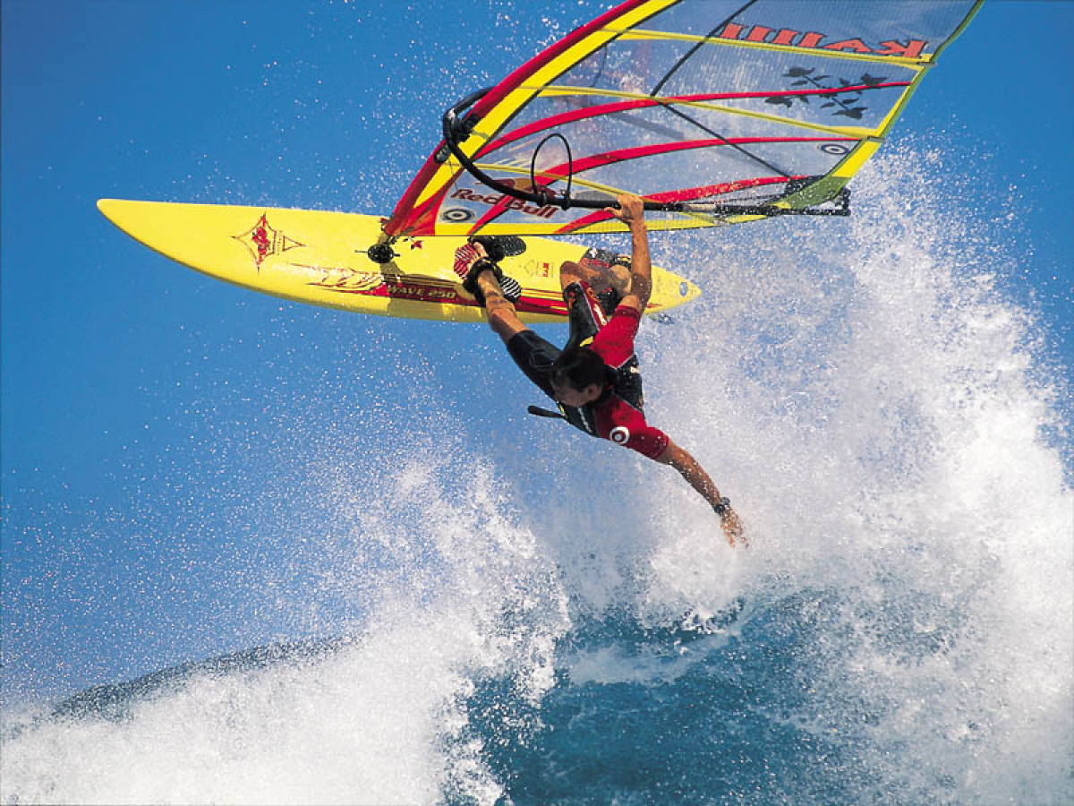 Wave Champion Jason Polakow... ein Bilderbuch-Aerial