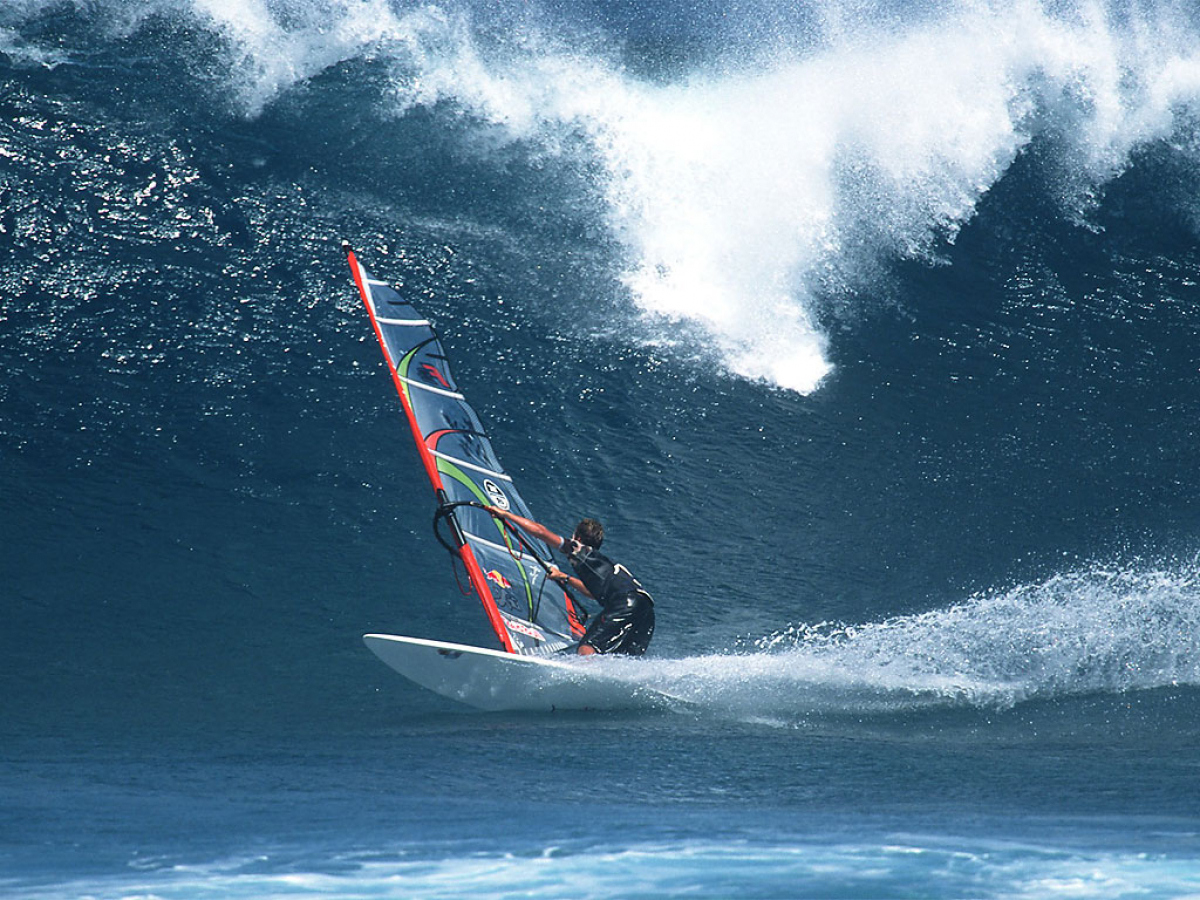 Maui / Hawaii - Levi Siver beim Bottom Turn