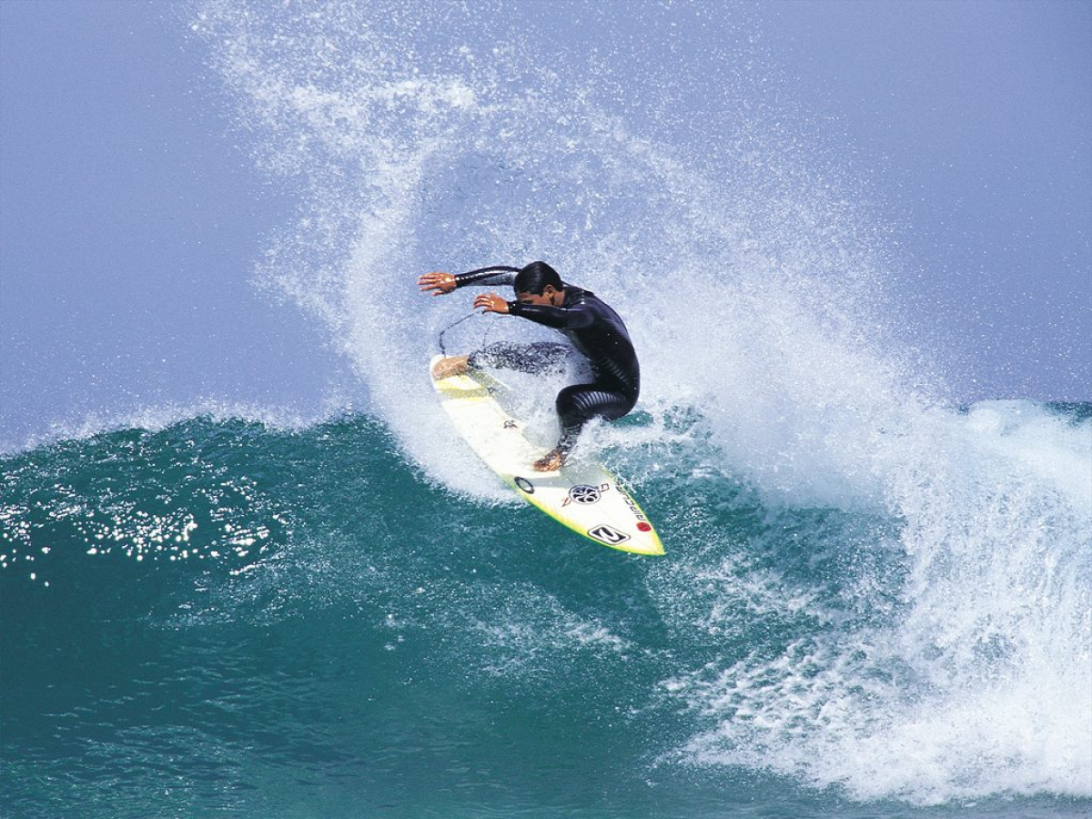 Surfer: Kekoa Bacalso
