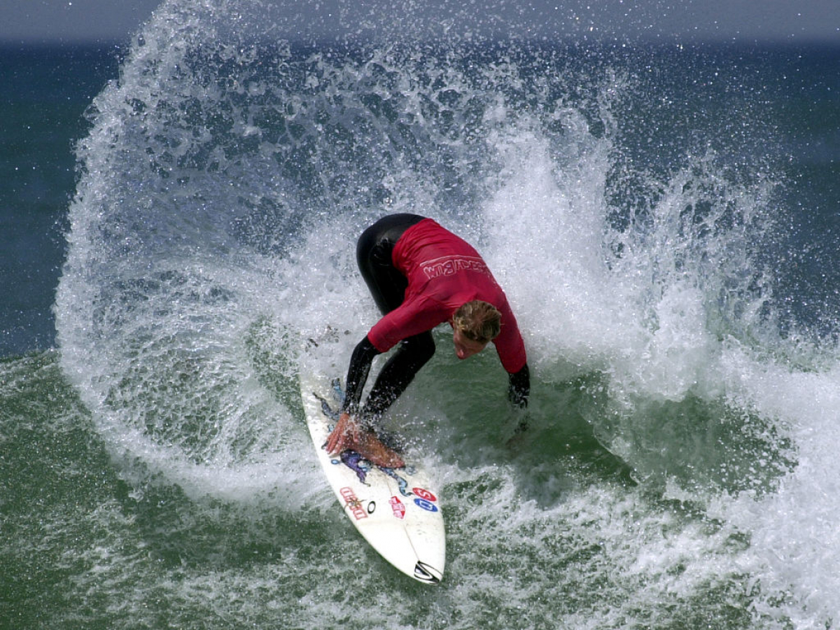 Marlon Lippke beim Internationalen Wellenreitopening 2002 in Seignosse