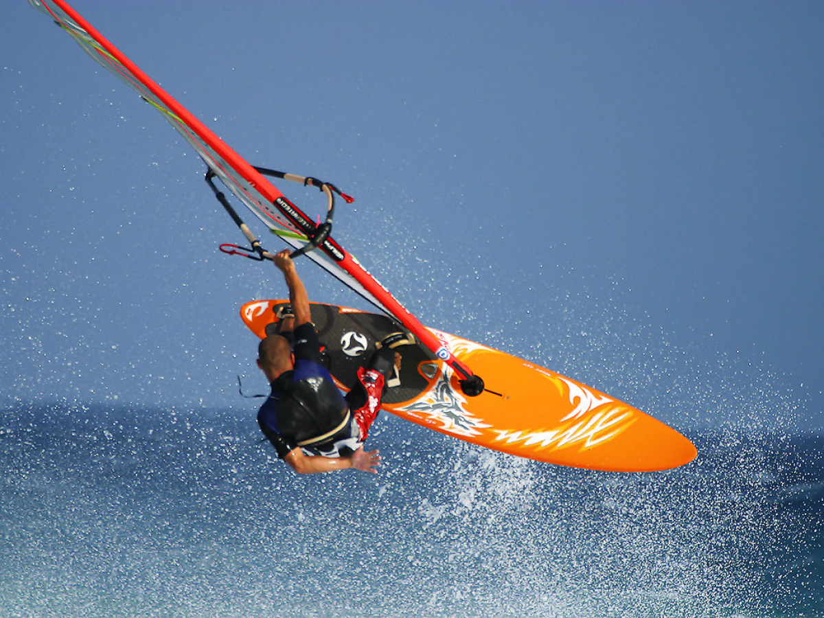 Einhändiger Aerial von Jean Paul Wosylus