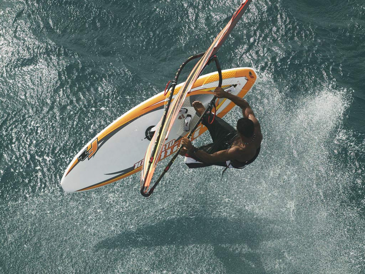 Heli-Shot: Tonky Frans beim Willy Skipper